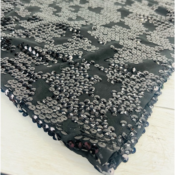 NOLLIE Black Y2K Sequin Crop Tank Top Size Medium Summer Blouse Fancy - Picture 9 of 12